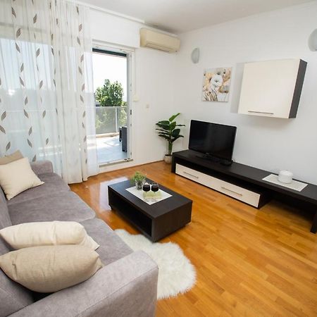 Apartment Fluid Split Bagian luar foto